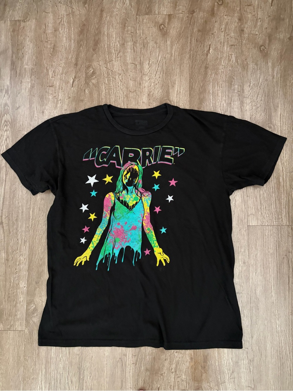 "CARRIE" American Classics Graphic Tee Large Black Splatter Horror Halloween